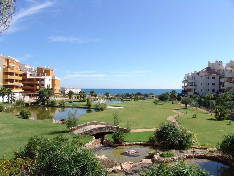 He La Entrada Punta Prima Hotel Torrevieja Luaran gambar